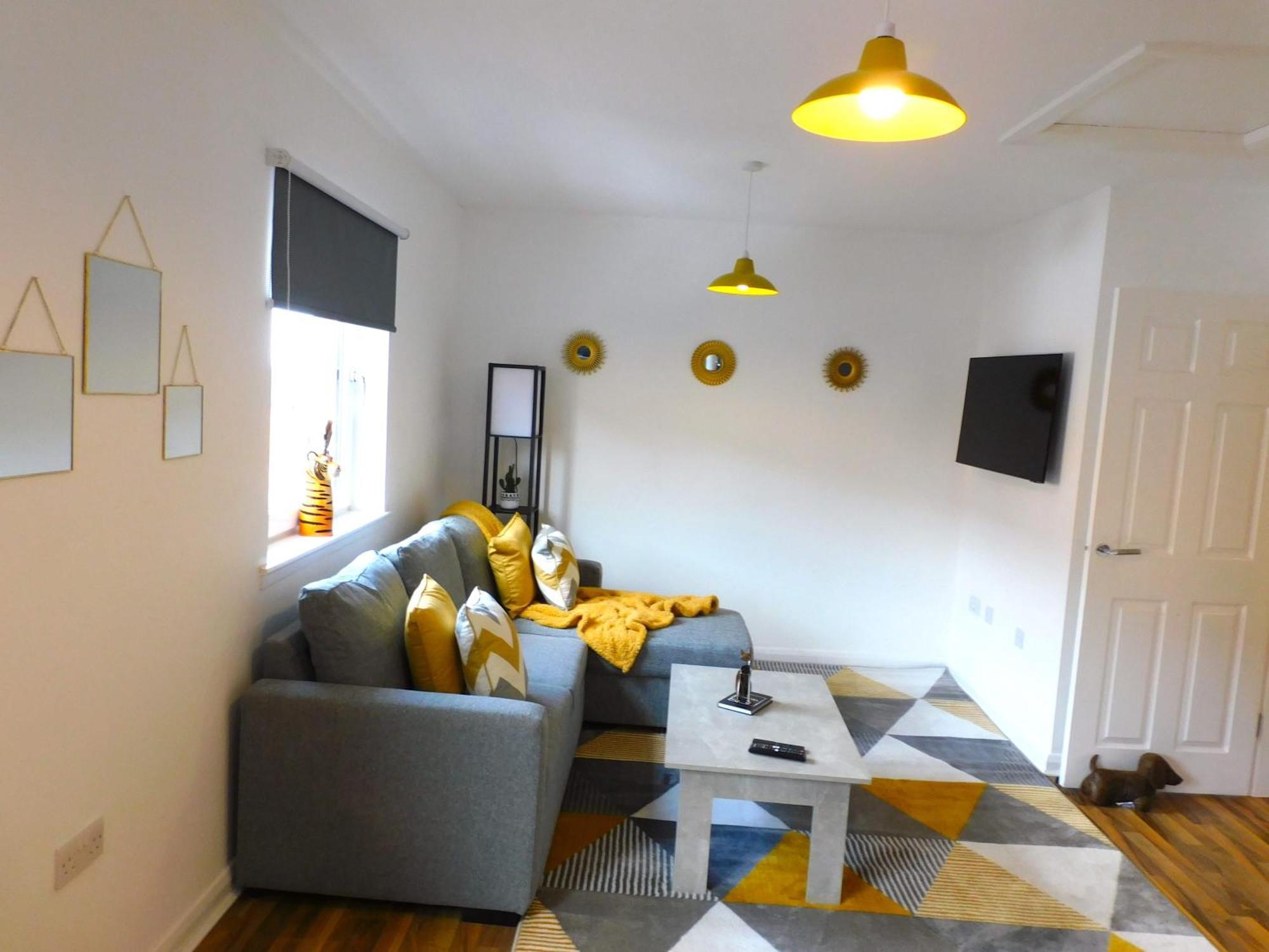 Newly Refurbished 1 Bed Apt In Hamilton Close To Station And Local Amenities エクステリア 写真
