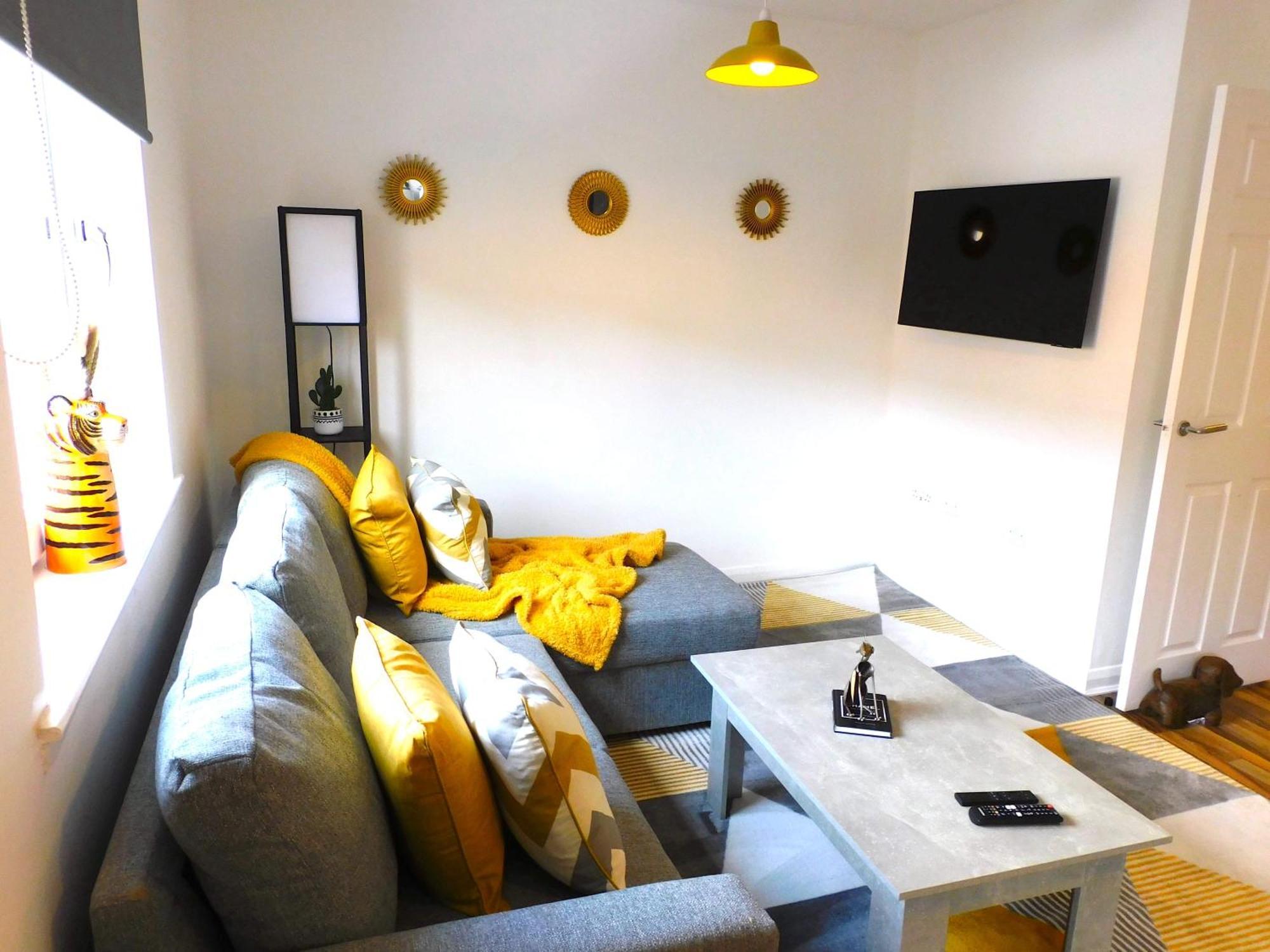 Newly Refurbished 1 Bed Apt In Hamilton Close To Station And Local Amenities エクステリア 写真