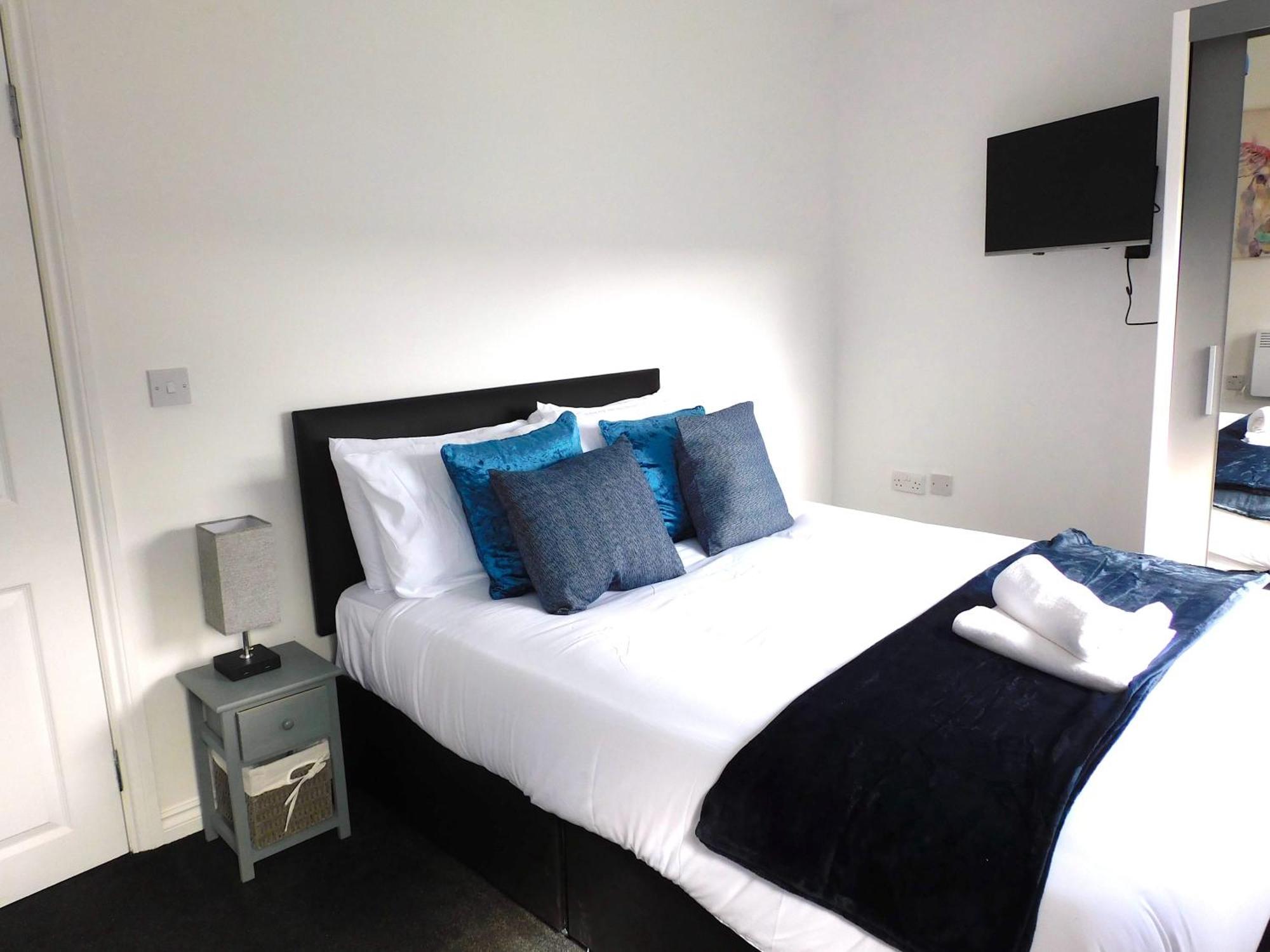 Newly Refurbished 1 Bed Apt In Hamilton Close To Station And Local Amenities エクステリア 写真